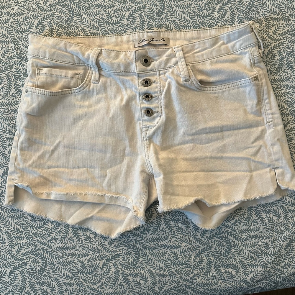 Mavi mid rise cut off shorts